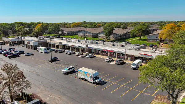 10S648 S Kingery HWY, Willowbrook, IL 60527