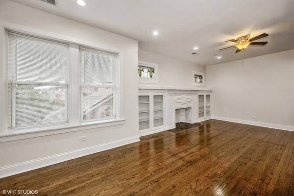 5029 W Washington BLVD #3E, Chicago, IL 60644