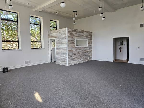 2411 N Clybourn AVE #2R, Chicago, IL 60614