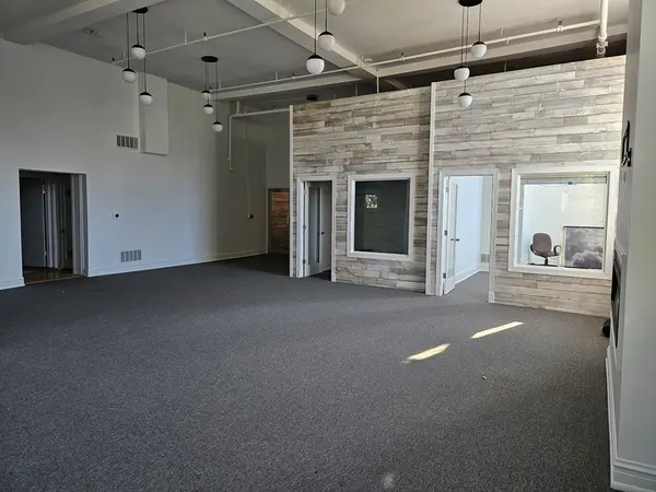 2411 N Clybourn AVE #2R, Chicago, IL 60614