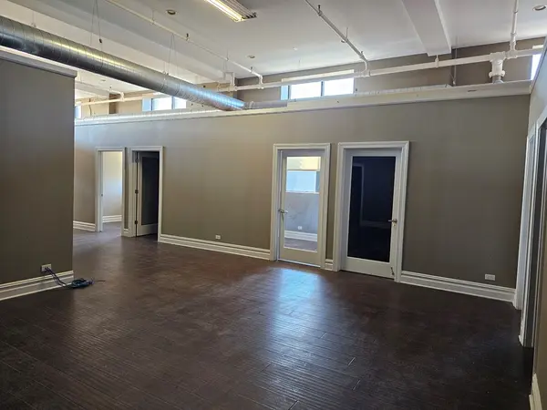 2411 N Clybourn AVE #2F, Chicago, IL 60614