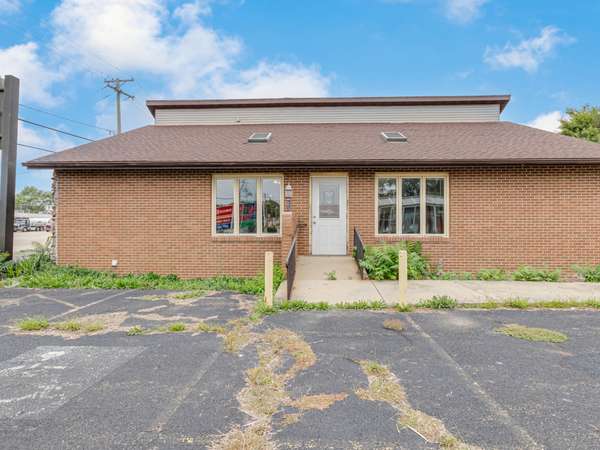 1561 N Division ST, Morris, IL 60450