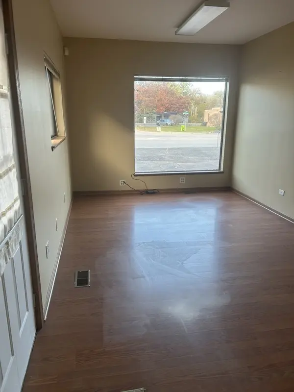 133 Rand RD #A, Lakemoor, IL 60051