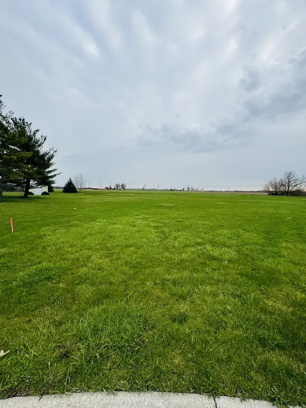 1039 Country CT, Crete, IL 60417