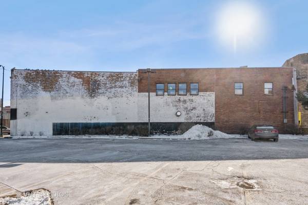 4820 N Western AVE, Chicago, IL 60625