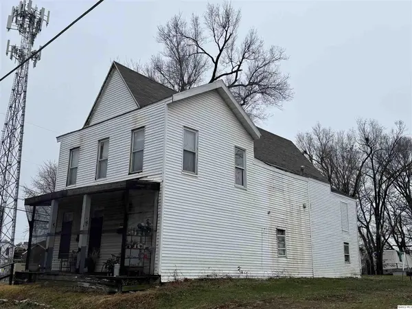 523 N 6th, Quincy, IL 62301