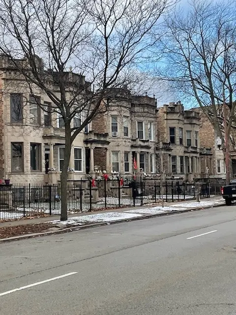 5716 S Indiana AVE, Chicago, IL 60637