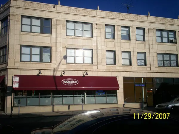 4431 N Milwaukee AVE, Chicago, IL 60630