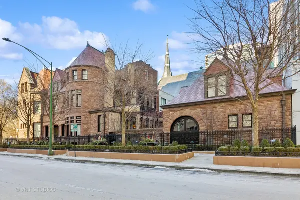 915 N DEARBORN ST, Chicago, IL 60610