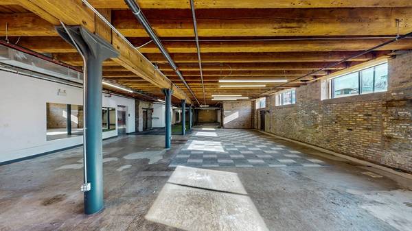 1500 W Carroll AVE #LOWERLEVEL, Chicago, IL 60607
