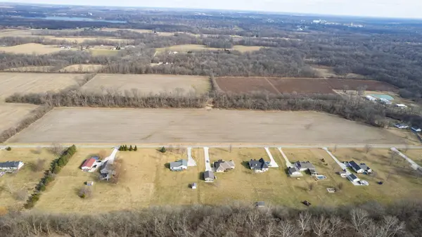 19300 N 1370 East RD, Danville, IL 61834