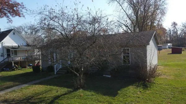 503 W Park AVE, Watseka, IL 60970