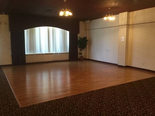 209 W Oak ST, Watseka, IL 60970