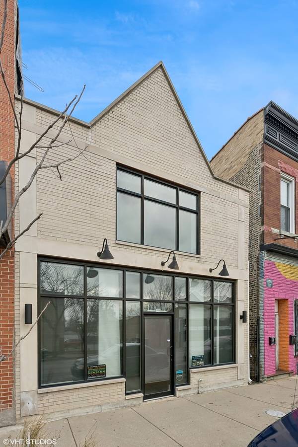 3522 W Armitage AVE, Chicago, IL 60647