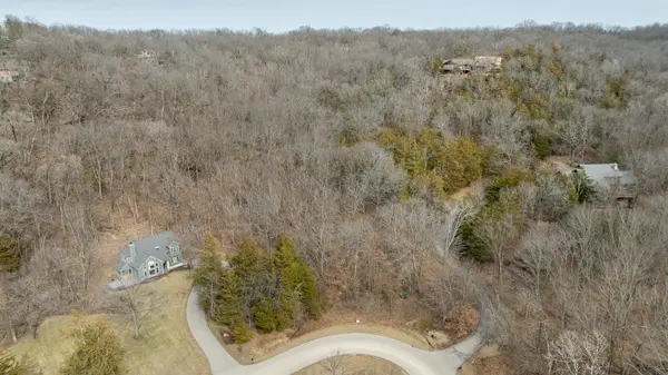 4 Boulder LN, Galena, IL 61036