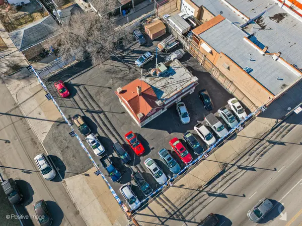 2200 N Cicero AVE, Chicago, IL 60639