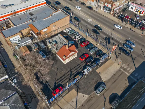 2200 N Cicero AVE, Chicago, IL 60639