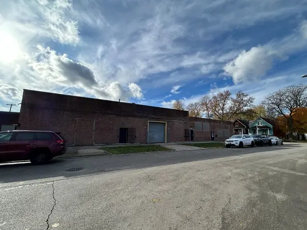 548 N Sacramento BLVD, Chicago, IL 60612