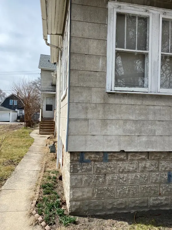 1508 S 1st AVE, Maywood, IL 60153