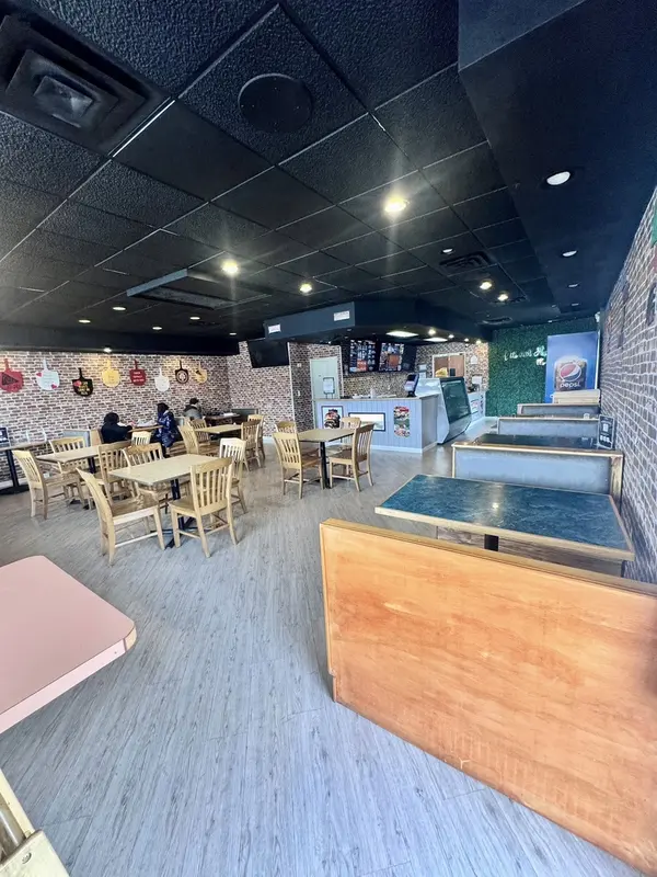 908 E Roosevelt RD, Lombard, IL 60148