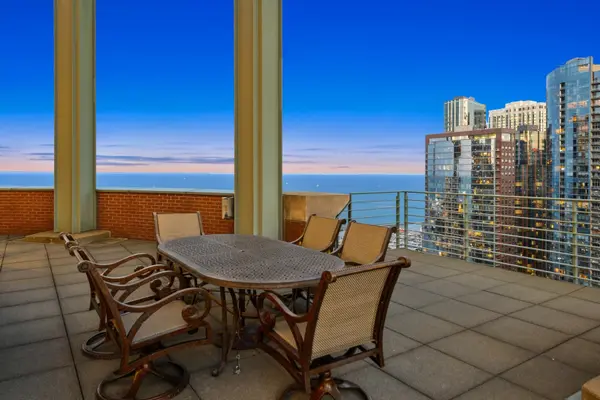 415 E North Water ST #3205, Chicago, IL 60611