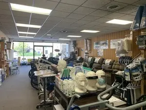 8337 Skokie BLVD, Skokie, IL 60077