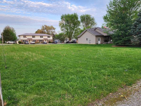515 Oglesby AVE, Lincoln, IL 62656