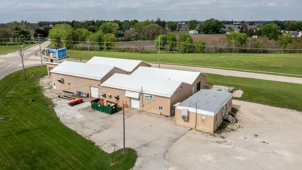 2001 W Main ST, Mendota, IL 61342