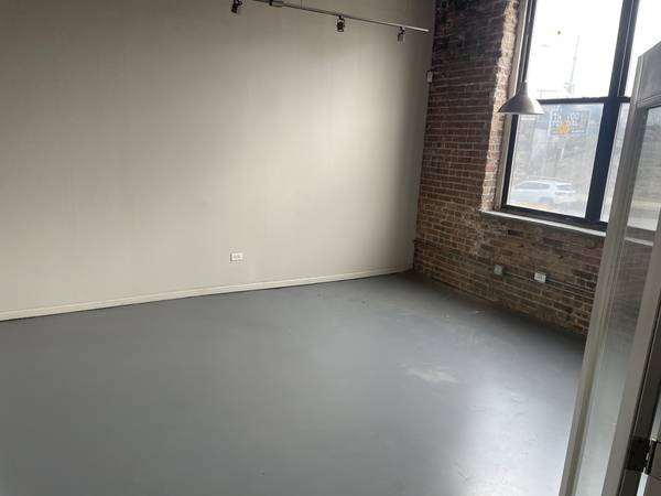 348 N Ashland AVE, Chicago, IL 60607