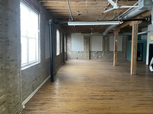 348 N Ashland AVE, Chicago, IL 60607