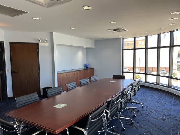 9226 S Commercial AVE, Chicago, IL 60617