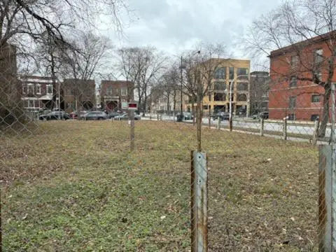 6601 S Minerva AVE, Chicago, IL 60637