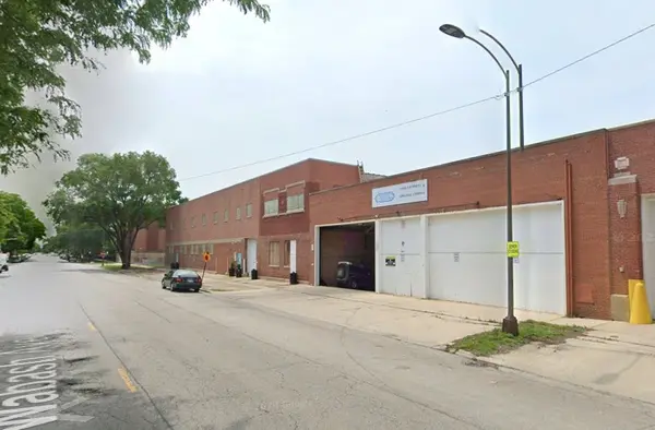 4130 S Wabash AVE, Chicago, IL 60653