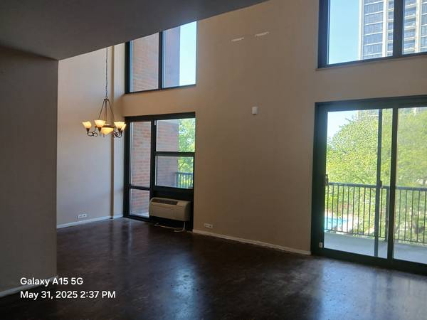 3041 S Michigan AVE #506, Chicago, IL 60616