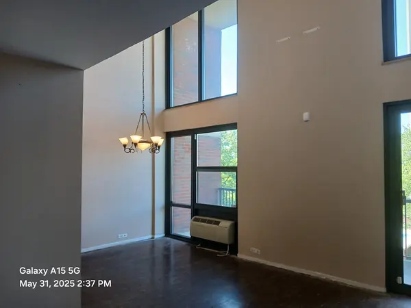 3041 S Michigan AVE #506, Chicago, IL 60616