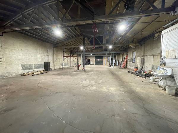 3128 W GRAND AVE, Chicago, IL 60622