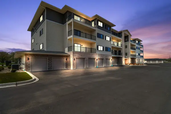 2034 W 75th PL #32, Merrillville, IN 46410