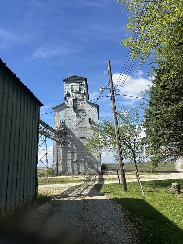 4499 N 3200 East RD, Arrowsmith, IL 61722
