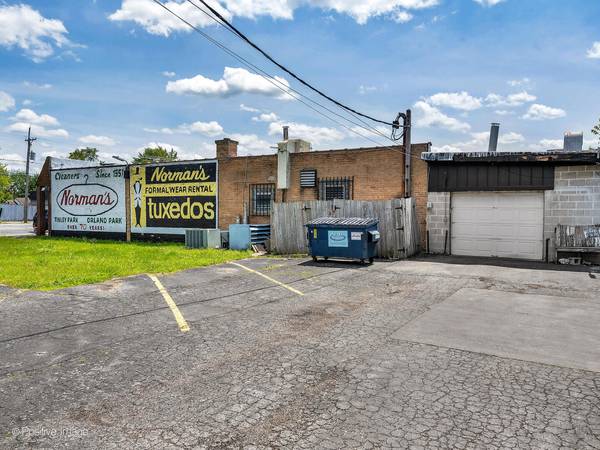 17702 Oak Park AVE, Tinley Park, IL 60477