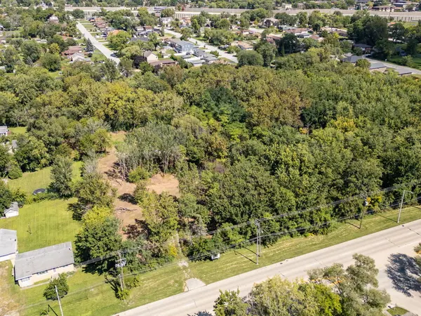 8400 W 87th ST, Hickory Hills, IL 60457