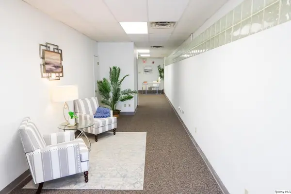 1112-1128 Broadway Suite B, Quincy, IL 62301