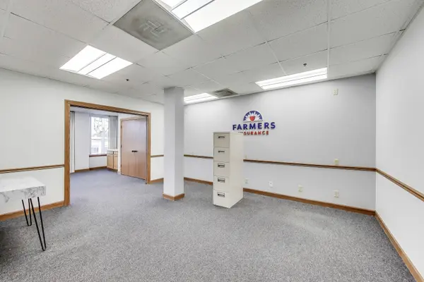 1 E Merchants DR #201, Oswego, IL 60543