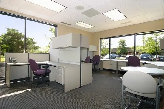 945 Lakeview Pkwy #180, Vernon Hills, IL 60061