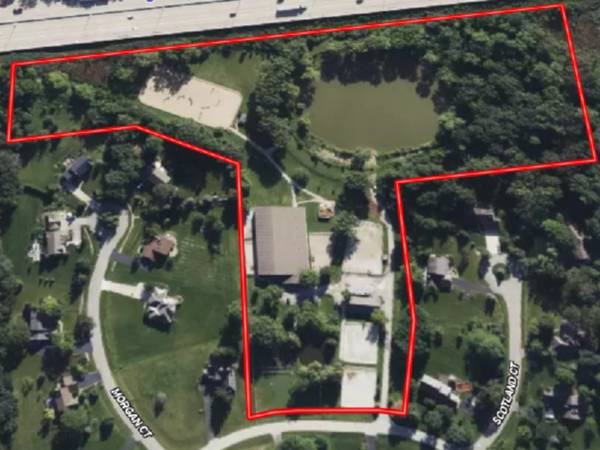 14314 Towne TRL, Green Oaks, IL 60048