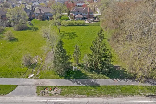 10855 W 153RD ST, Orland Park, IL 60467