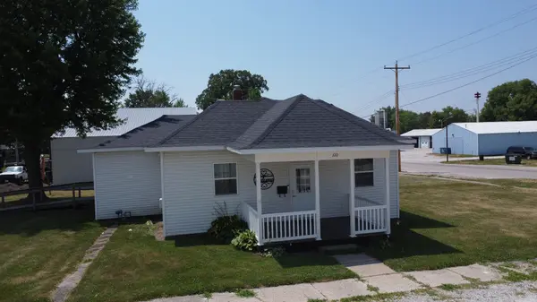 100 E Lyle ST, Milford, IL 60953