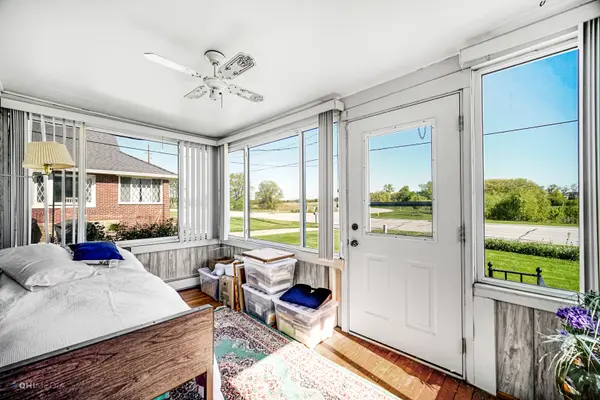 194 Joliet RD, Valparaiso, IN 46385