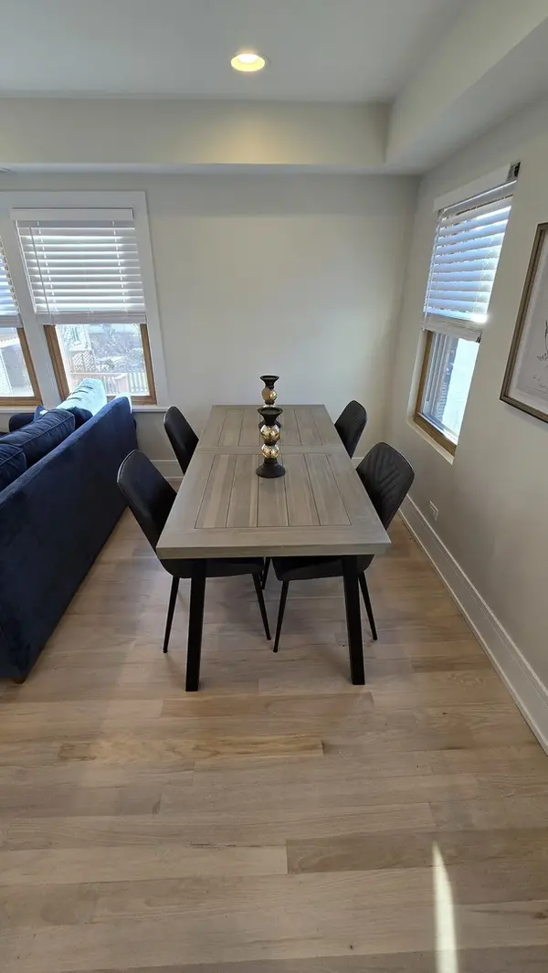 4000 Forest AVE #6, Brookfield, IL 60513