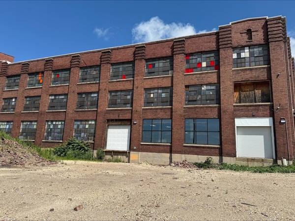 301 W 3rd ST, Sterling, IL 61081