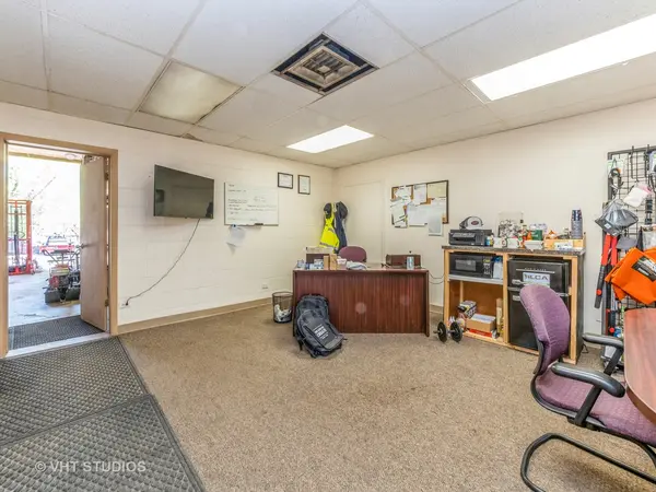 727 1st AVE, Des Plaines, IL 60016